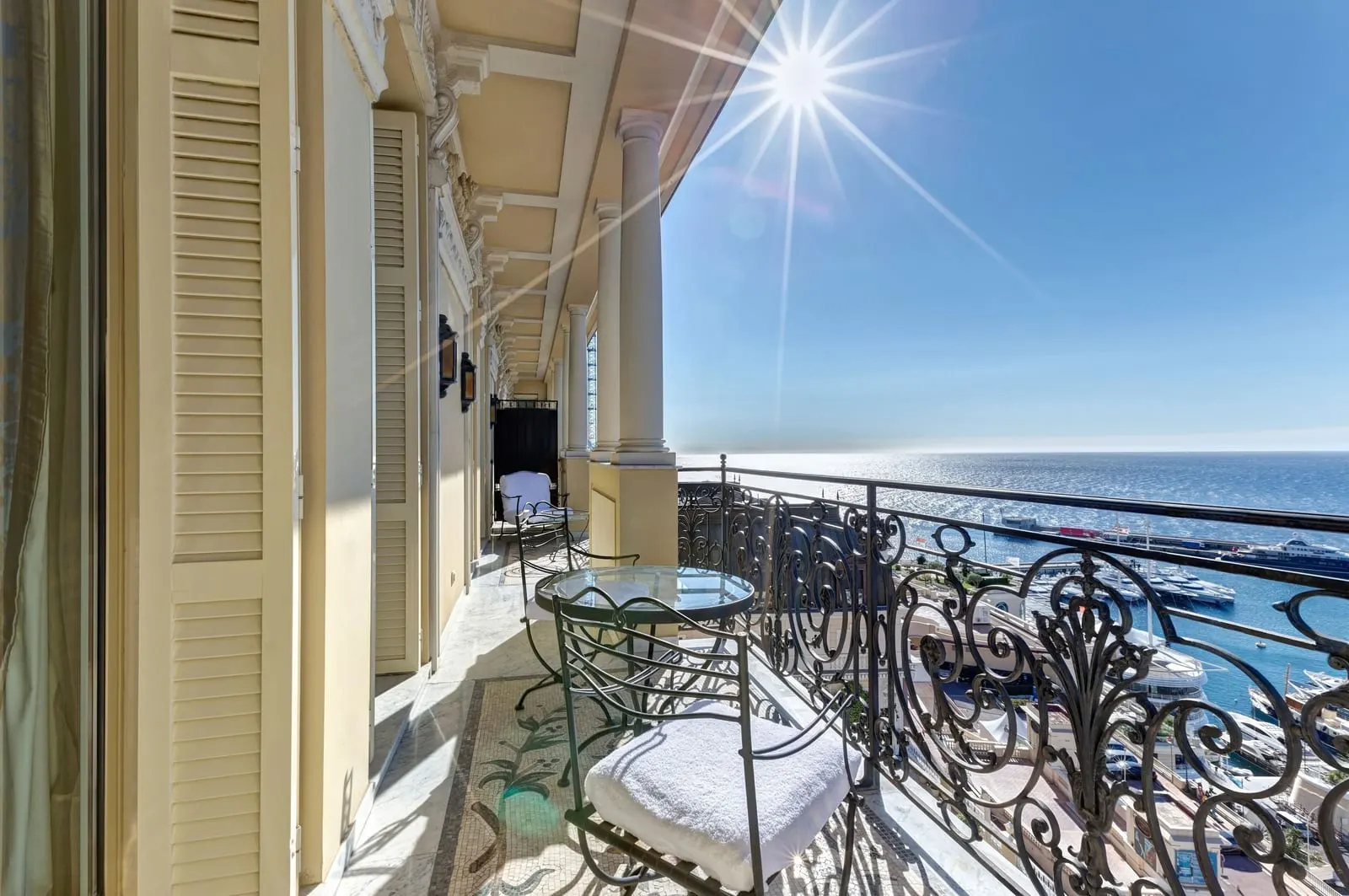 Hôtel Hermitage Monte-Carlo: Balcony over the sea