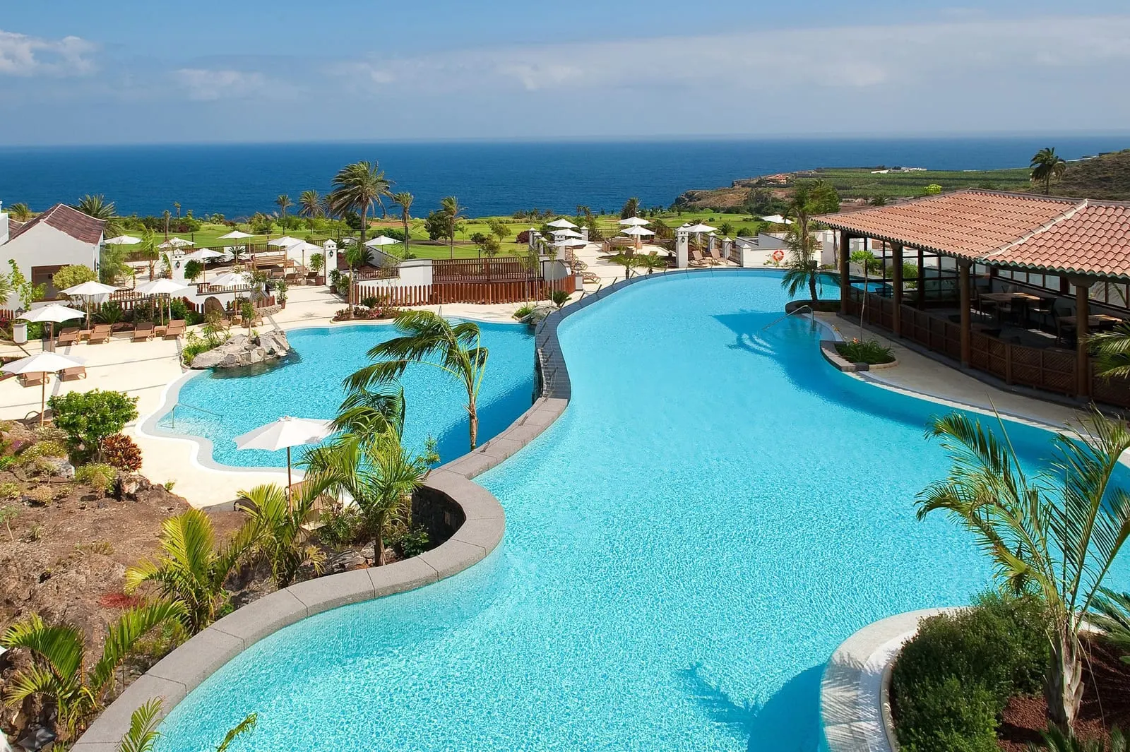 Hacienda del Conde: The pool from above
