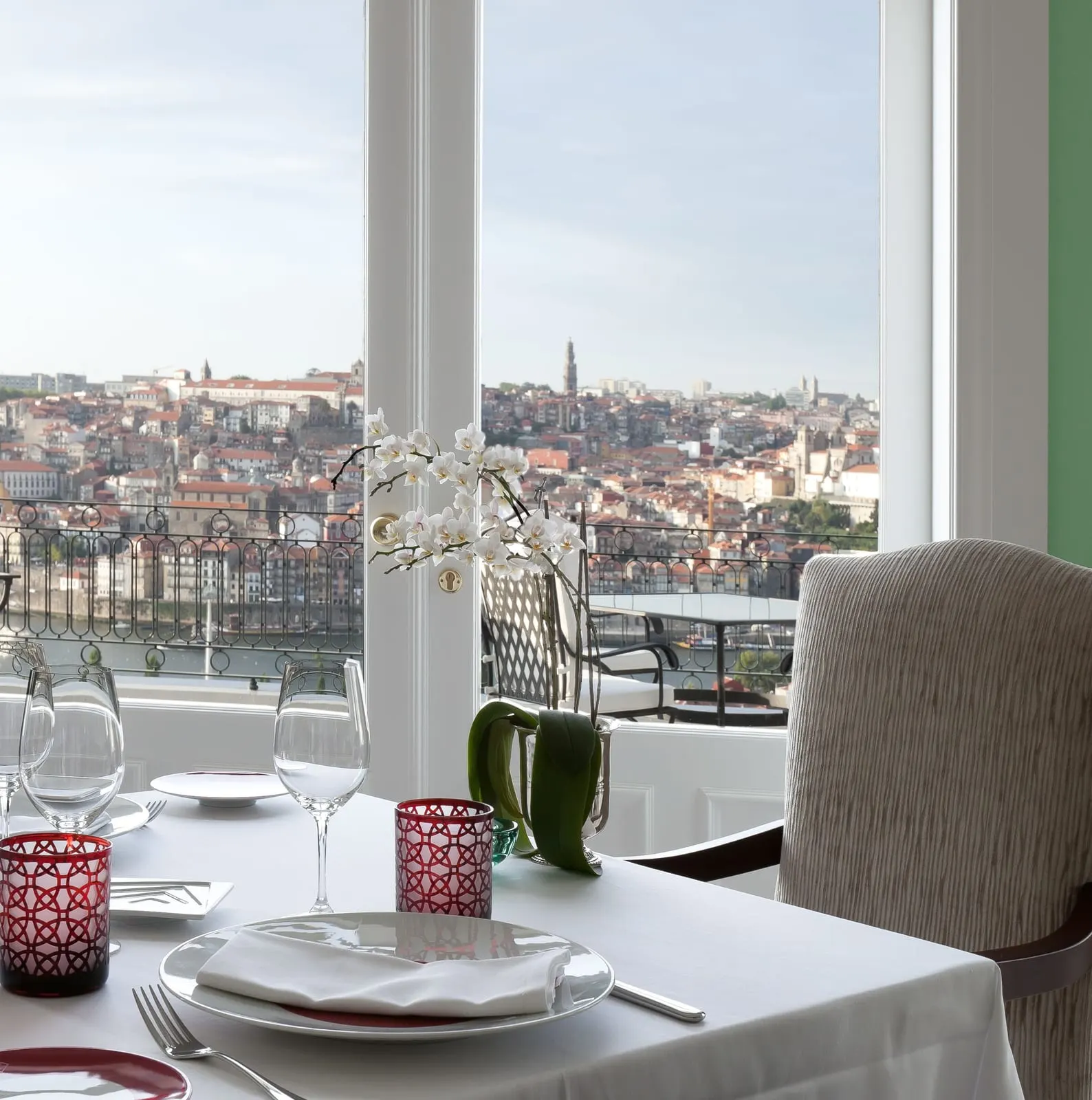 The Yeatman: A table for two above the city
