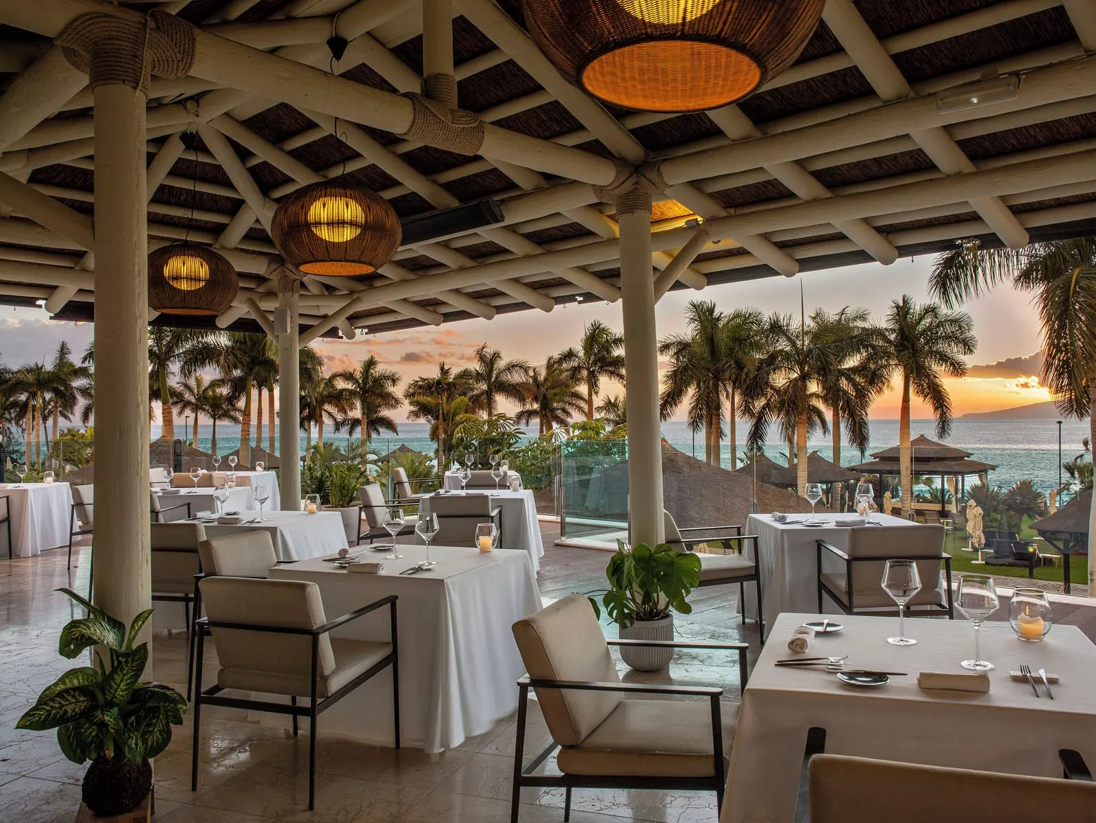 Gran Meliá Palacio de Isora: Outdoor dining pavilion